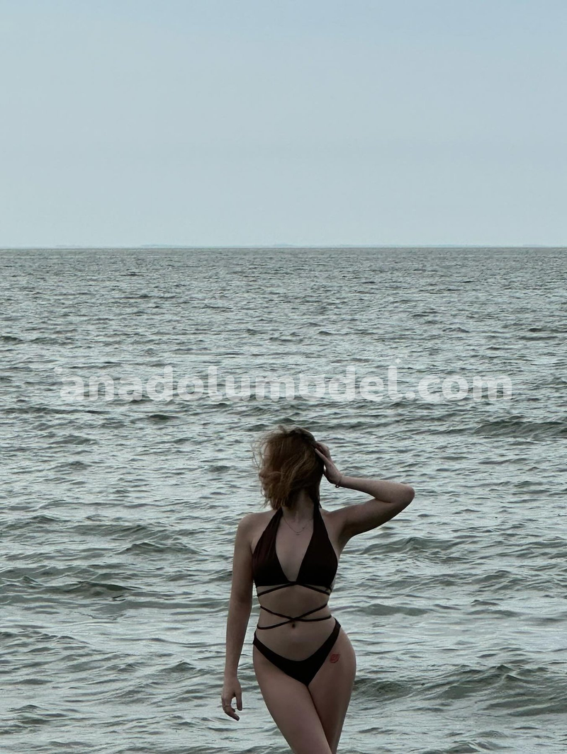 Oral Yapan 40 Yaş Üstü Sınırsız Escort - fotoğraf 3